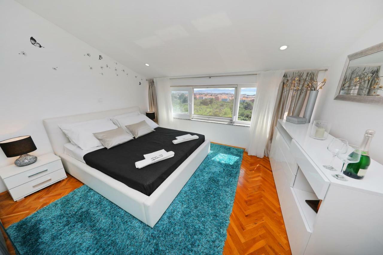 Magic Blue Sky Apartment Zára Kültér fotó